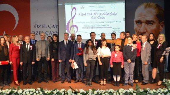Çankaya 4. Türk Halk Müziği Solist Şenliğinin Ödül Töreni Gerçekleştirildi.