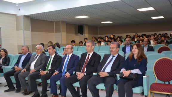 Ümitköy Anadolu İmam Hatip Lisesi Fen ve Sosyal Bilimler Proje Okulu Z-kütüphane Açılış Programı Gerçekleştirildi.