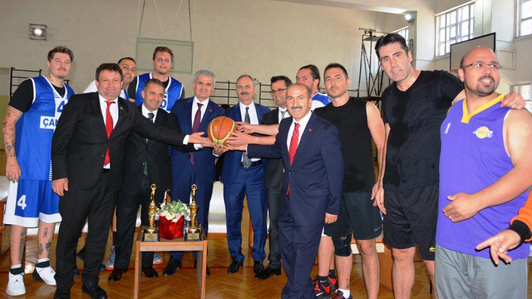 Türkiye Öğretmenler Kupası'nda, Erkek Basketbolda İl Birincisiyiz.