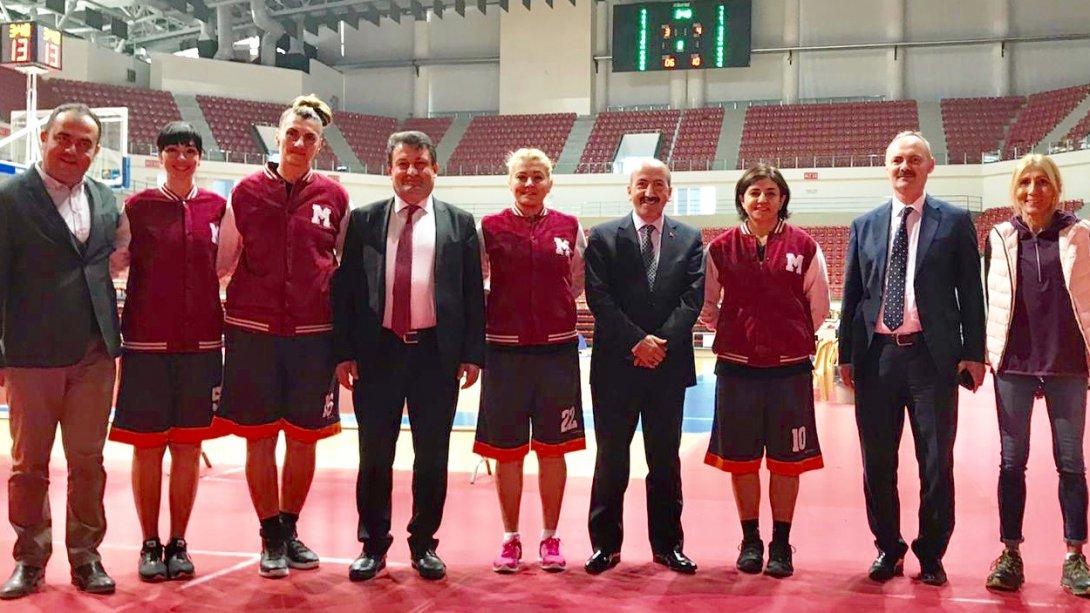 Türkiye Öğretmenler Kupası'nda, Kadın Basketbolda Bölge Birincisiyiz.