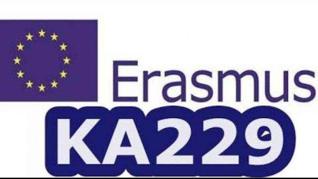 2020 Yılı Erasmus+ Okullar Arası Değişim Ortaklıkları (KA229) Projeleri'nde,  Çankaya'nın Başarısı...