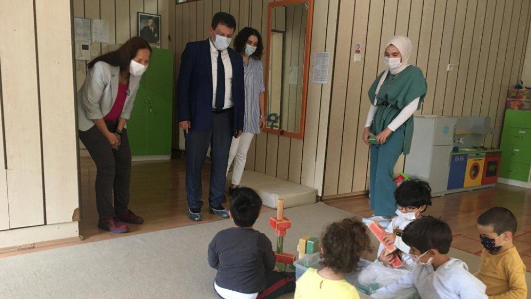 İlçe Millî Eğitim Müdürümüz Yaşar Türk, Zübeyde Hanım Anaokulunu ve Maltepe Ortaokulunu Ziyaret Etti.