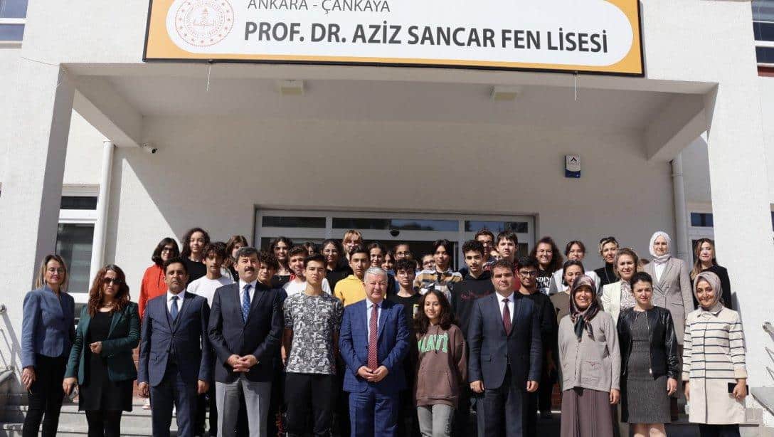 Kaymakamımız Murat Duru, Prof. Dr. Aziz Sancar Eğitim Kampüsü'nü Ziyaret Etti.